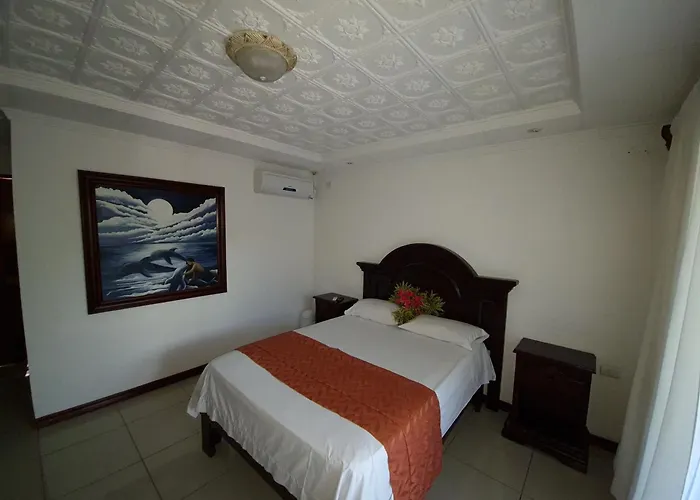 Themomania Hotel